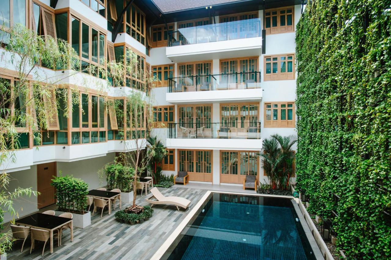 Moon Dragon Hotel Chiang Mai Exterior foto